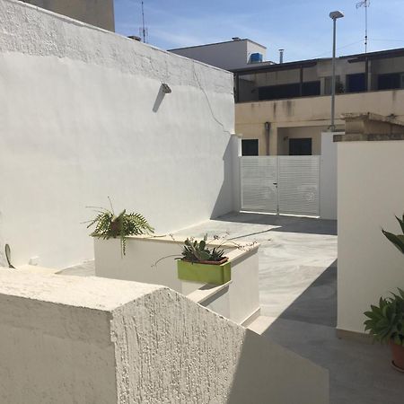 Casa Sul Mare - Wifi Free - Parcheggio Privato Apartment San Foca Exterior photo
